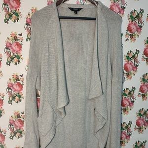 Vera Wang | Grey Cardigan